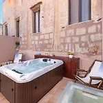 Astero Apartament